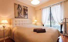 Carlton Riviera Apartment